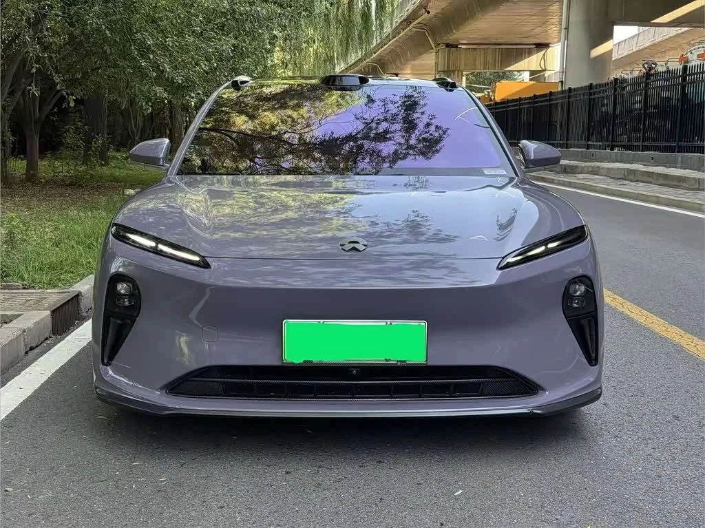NIO ET5T