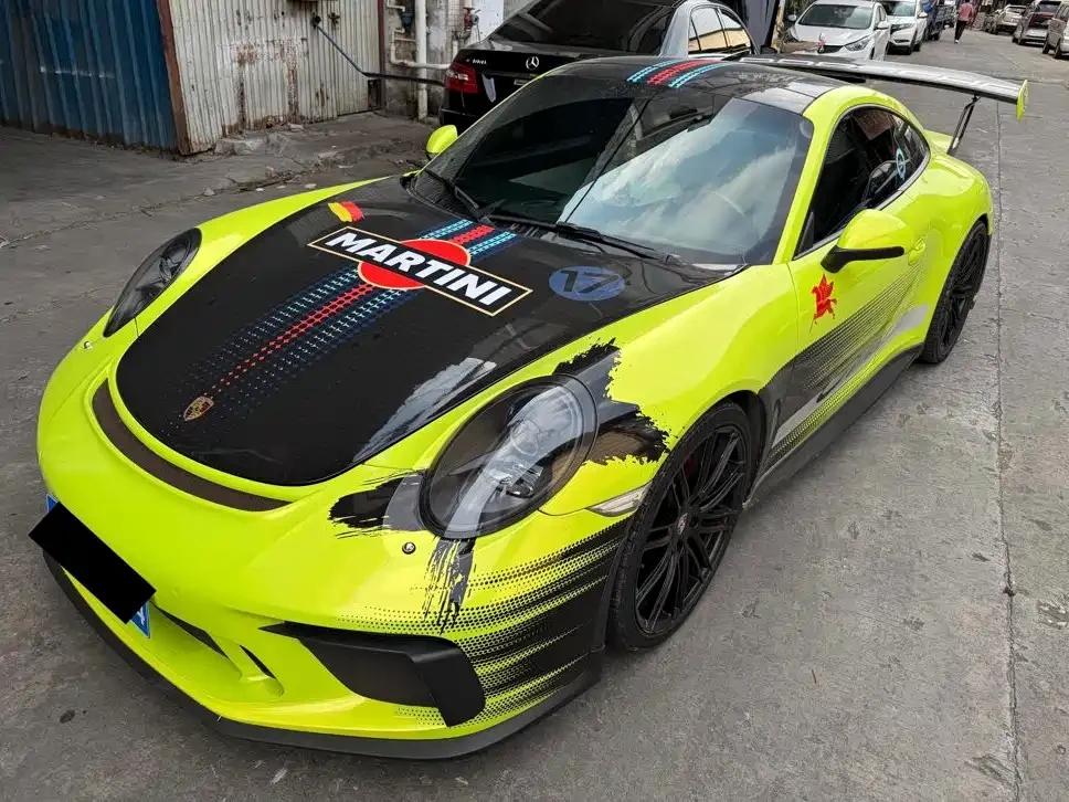 Porsche 911