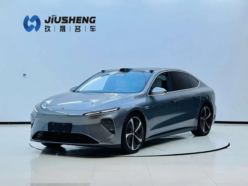 NIO ET7