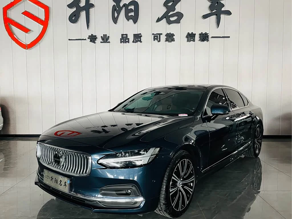 Volvo S90