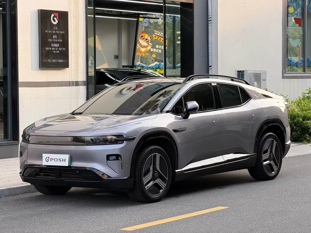 Changan E07
