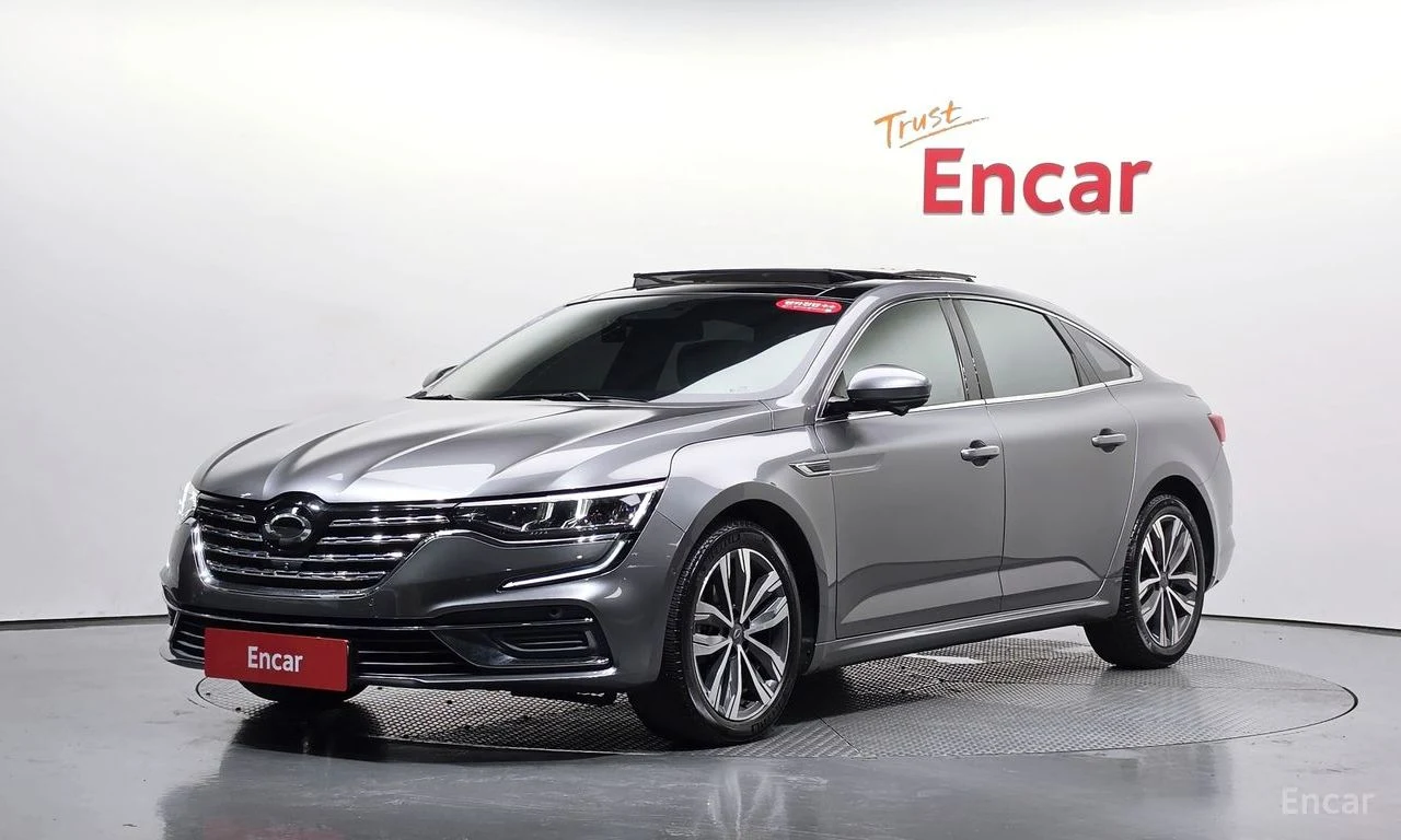 Renault SM6