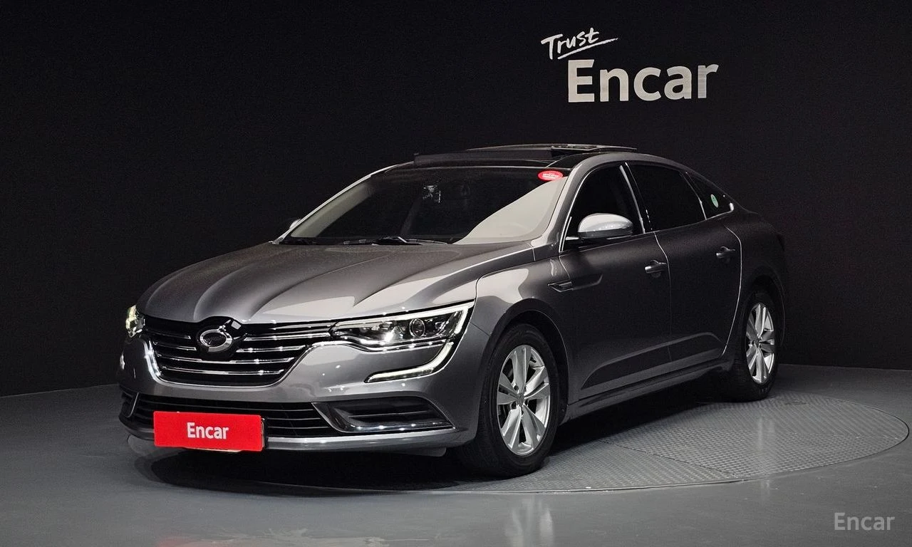 Renault SM6