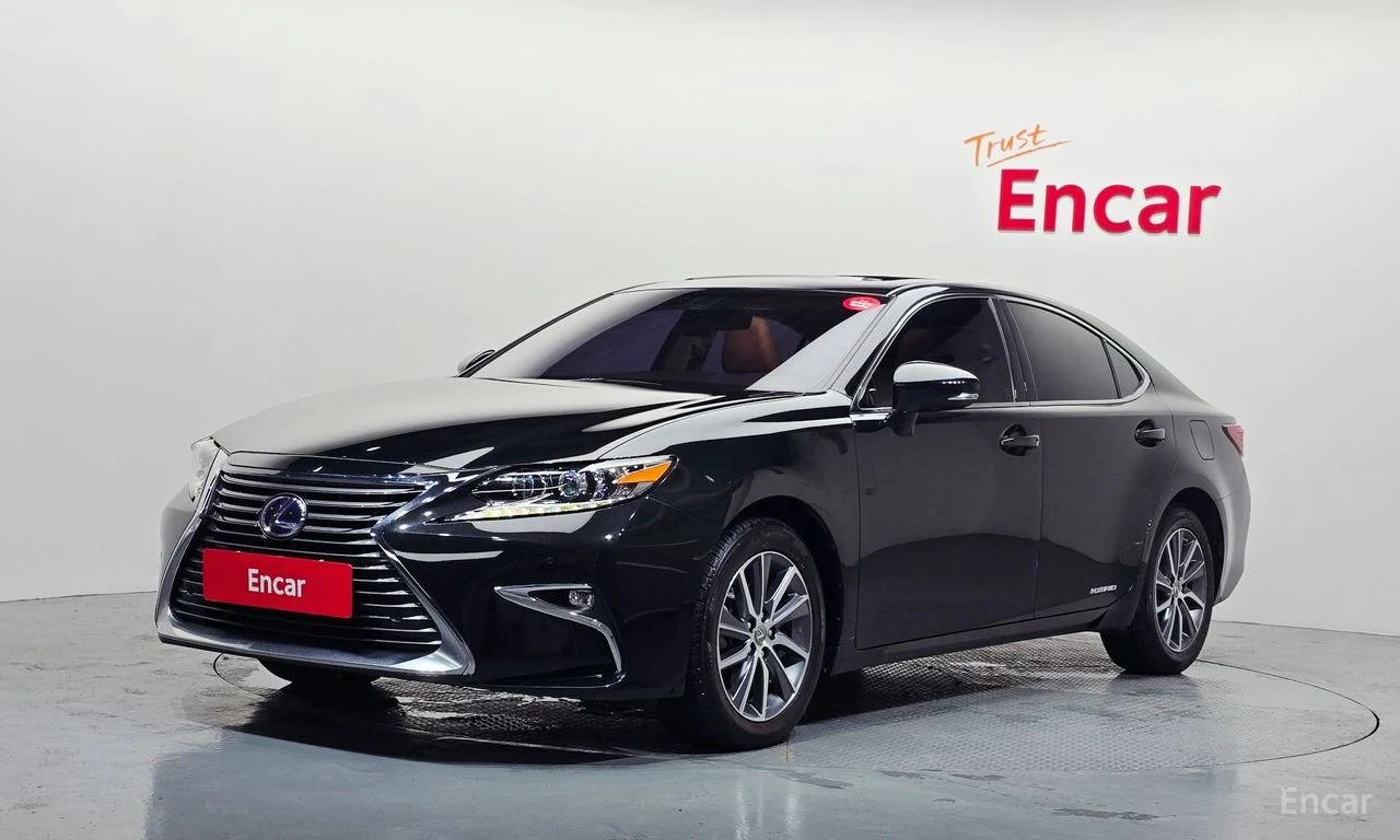 Lexus ES