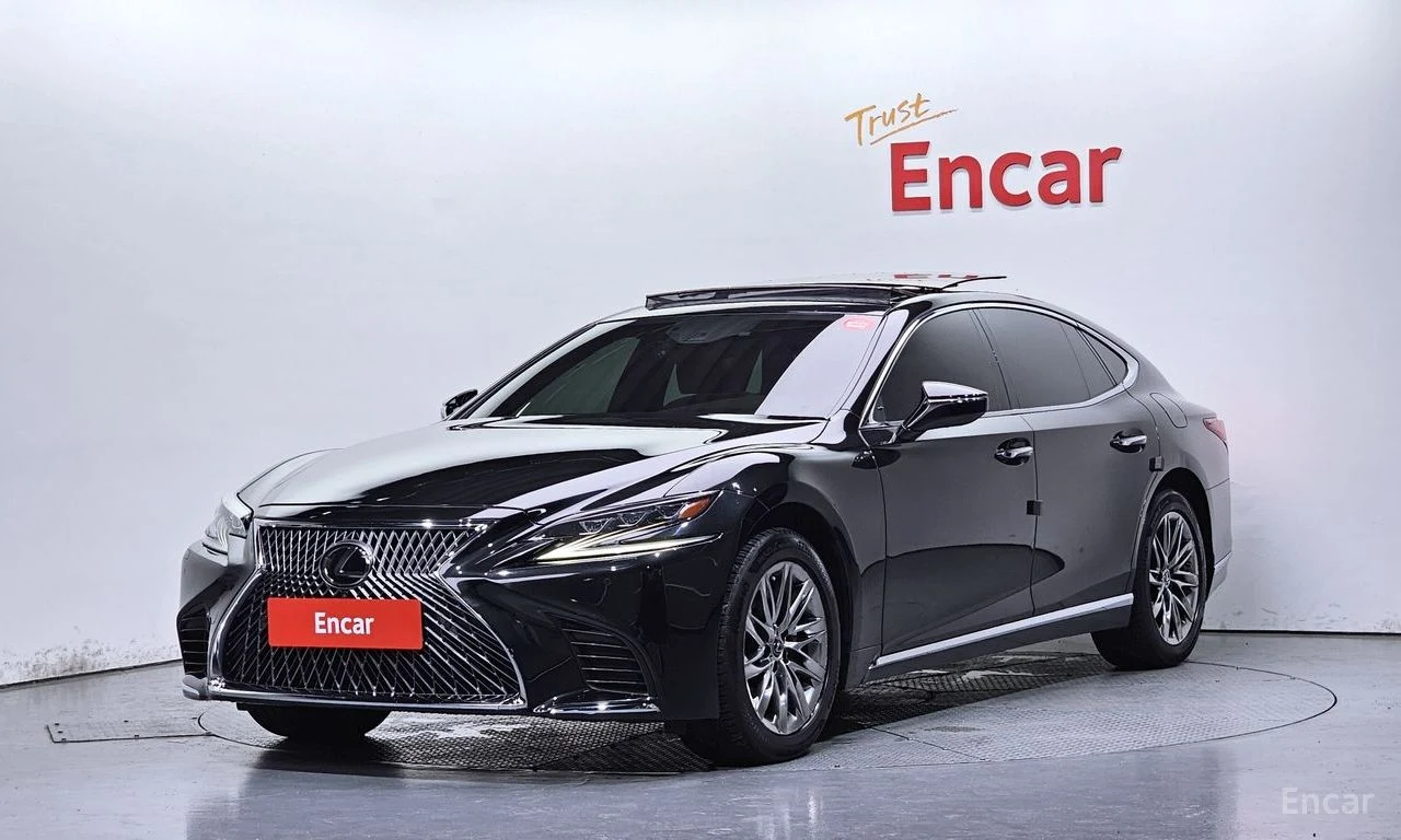 Lexus LS