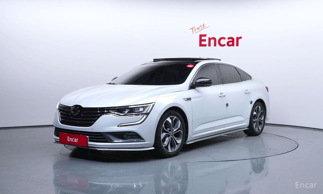 Renault SM6
