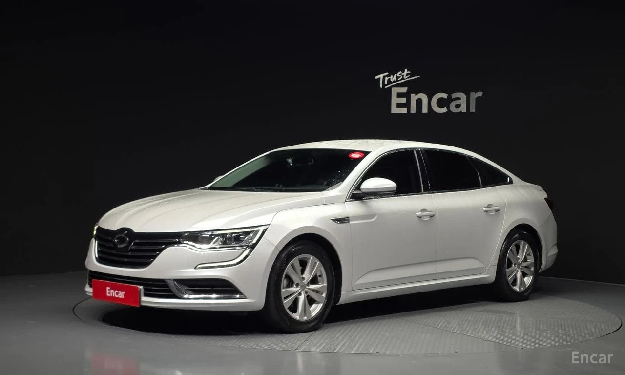 Renault SM6