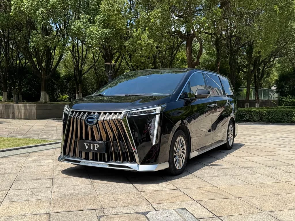 GAC M8