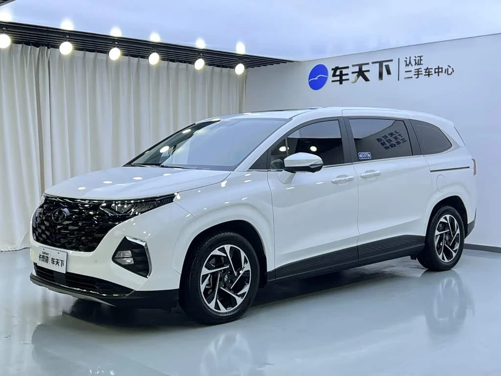 Hyundai Custo