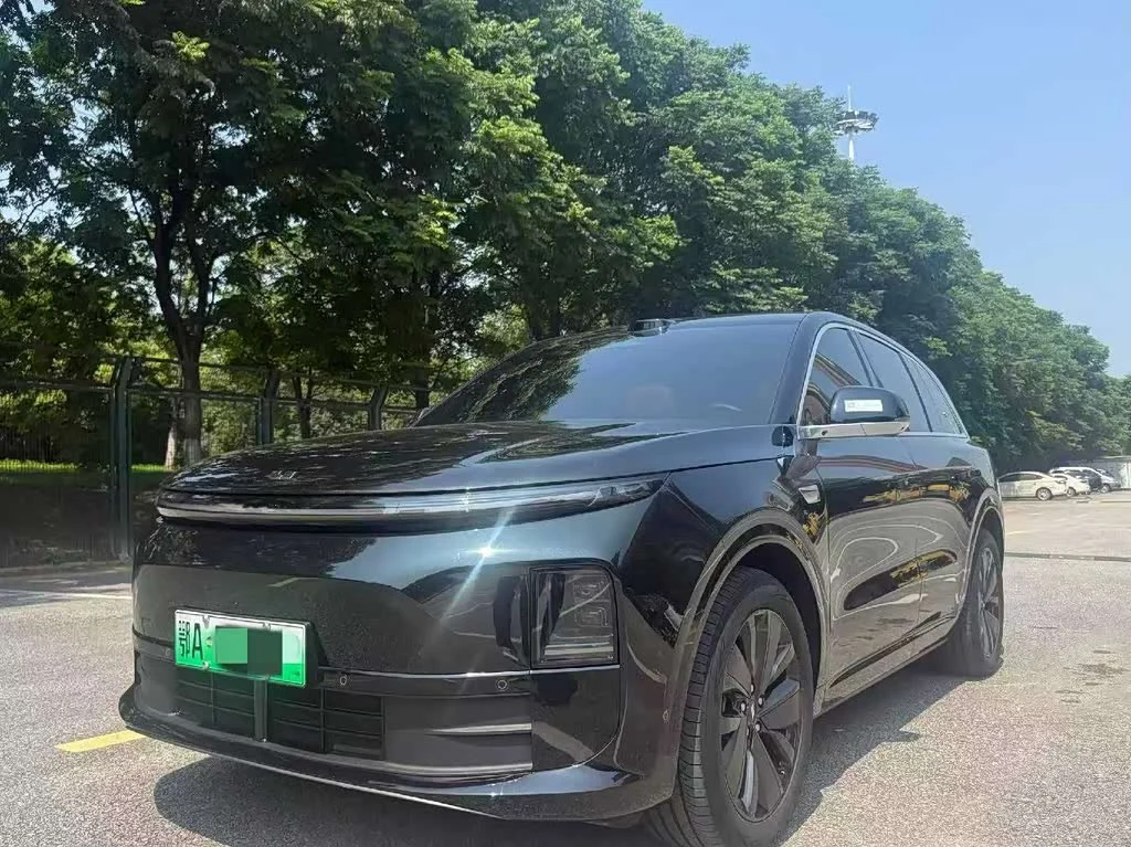 Li Auto L6