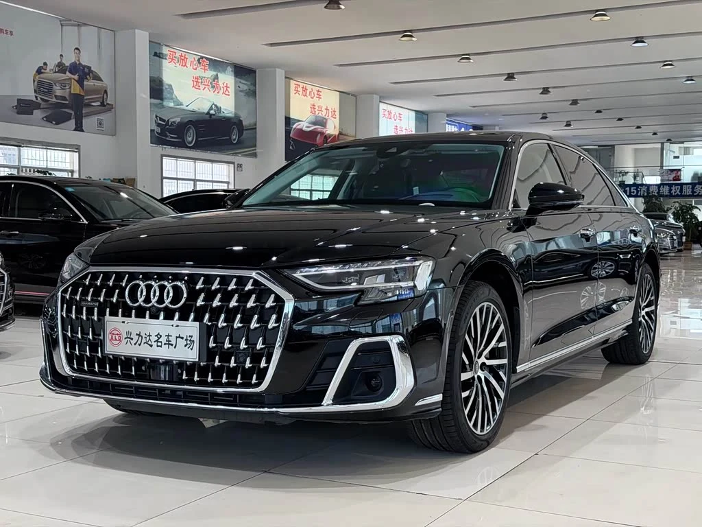 Audi A8