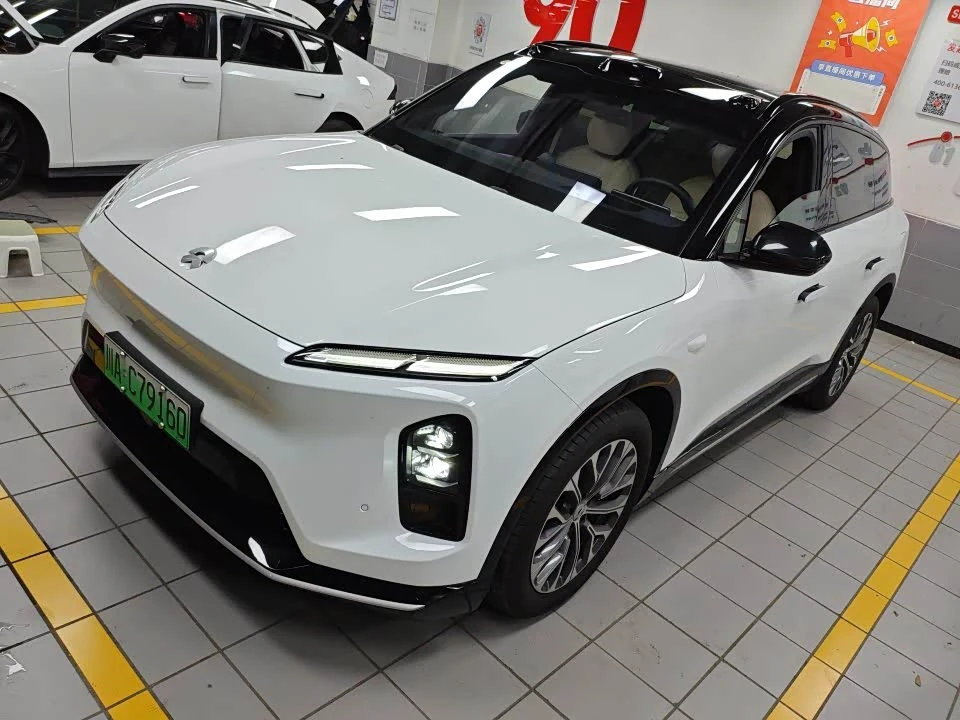 NIO ES6