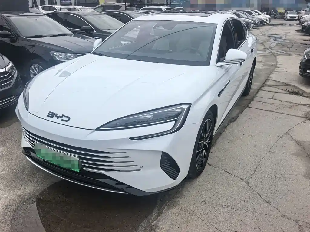 BYD Seal