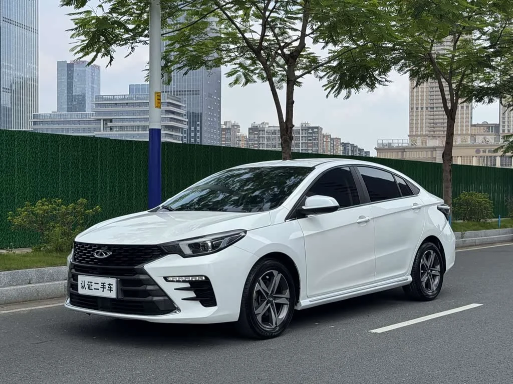 Chery 5 PLUS