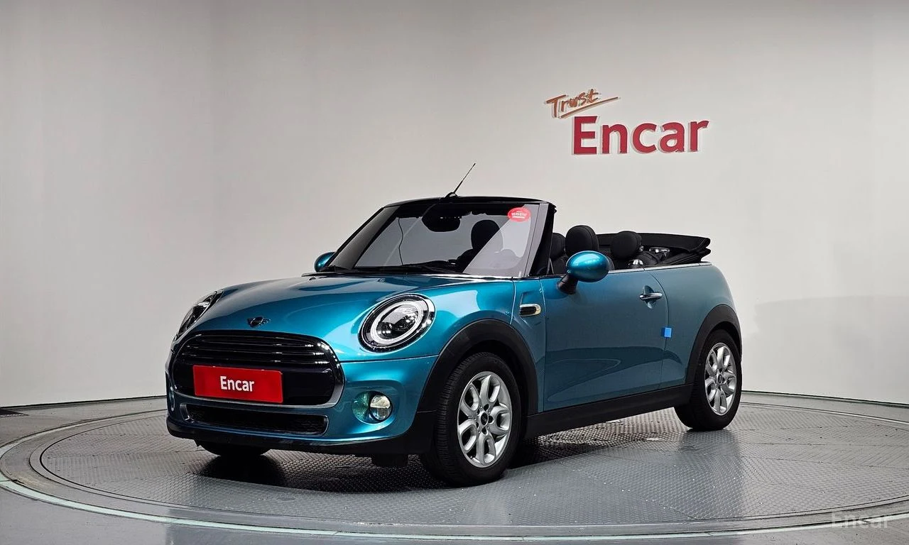 Mini Cooper convertible