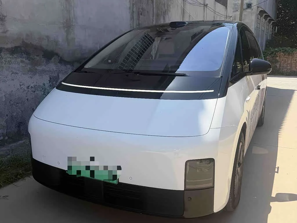 Li Auto MEGA
