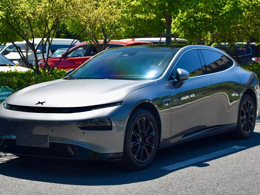 Xpeng P7