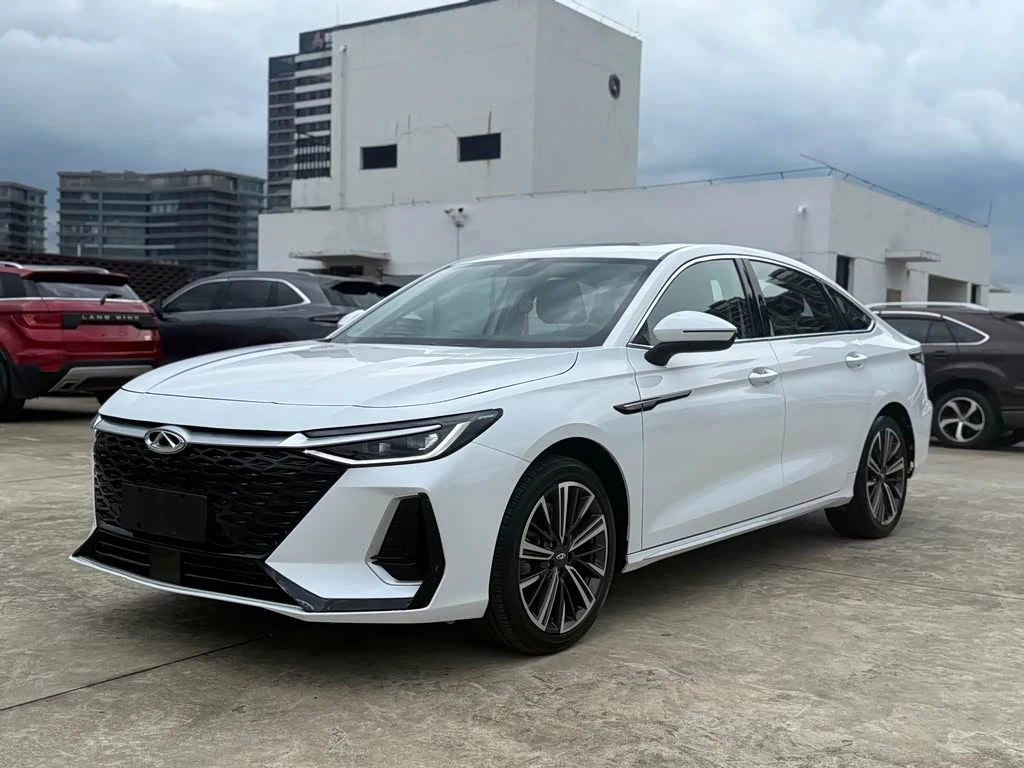 Chery Arrizo 8
