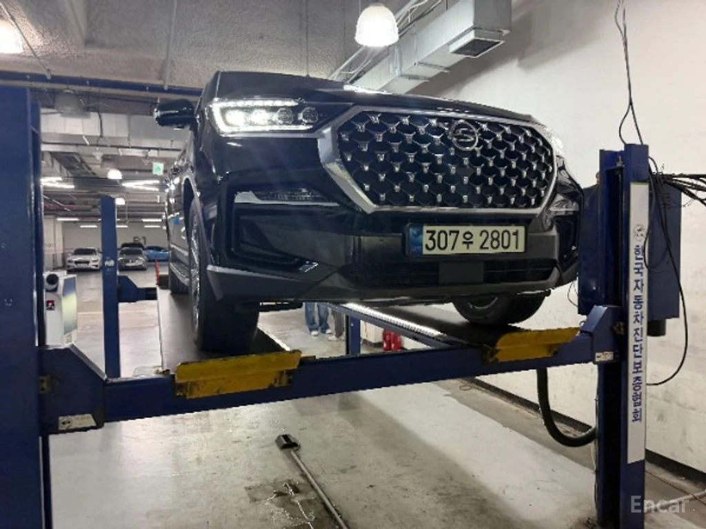 KG Mobility Rexton