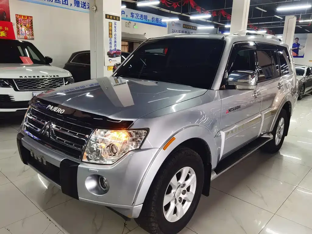 Mitsubishi V93