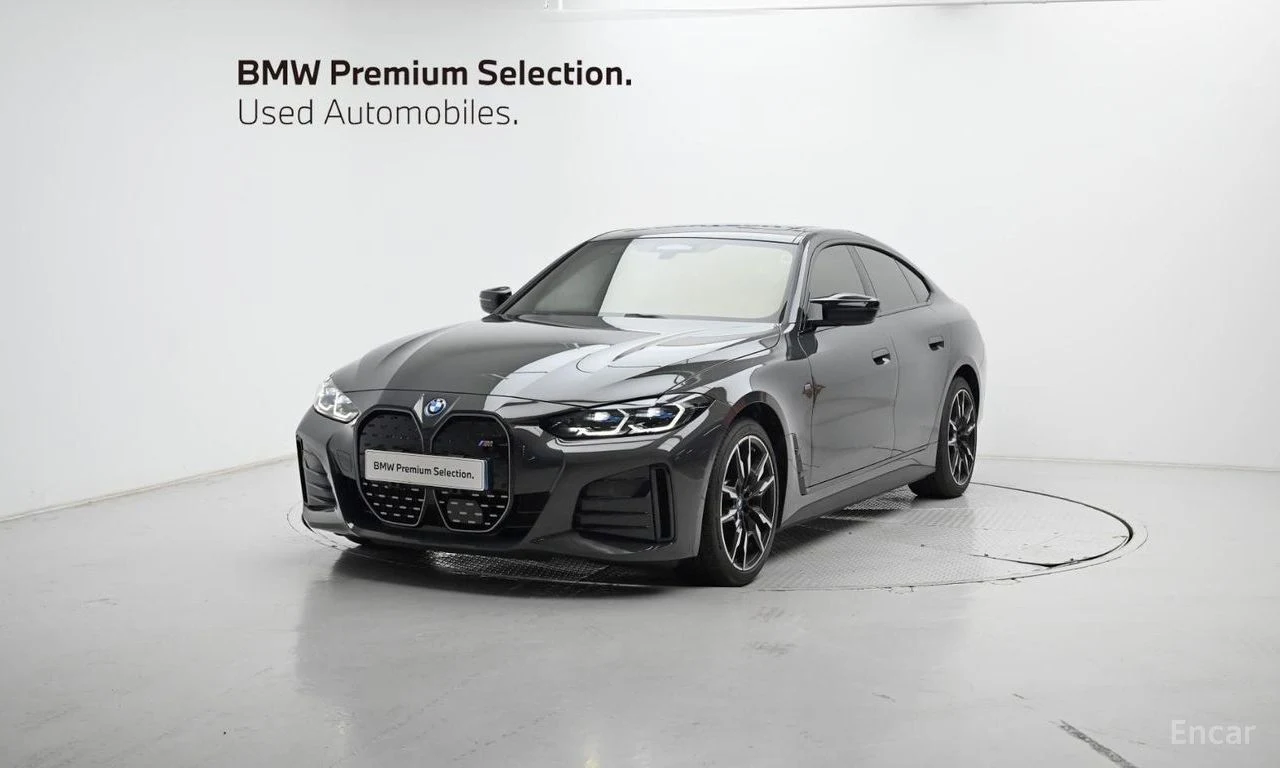 BMW i4