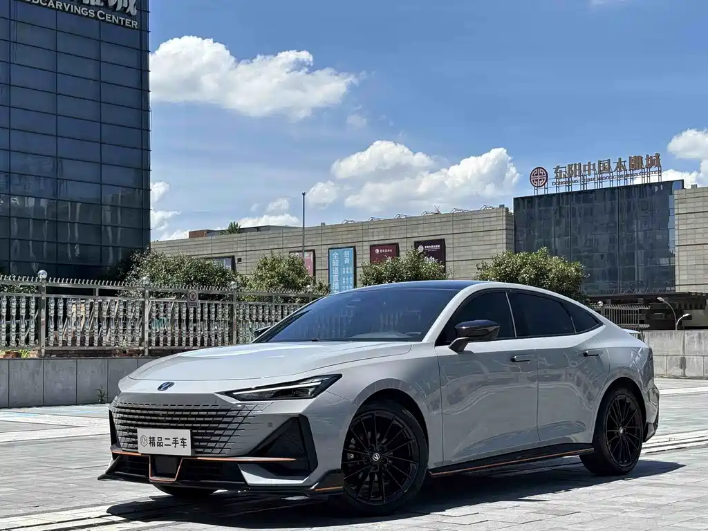 Changan UNI-V