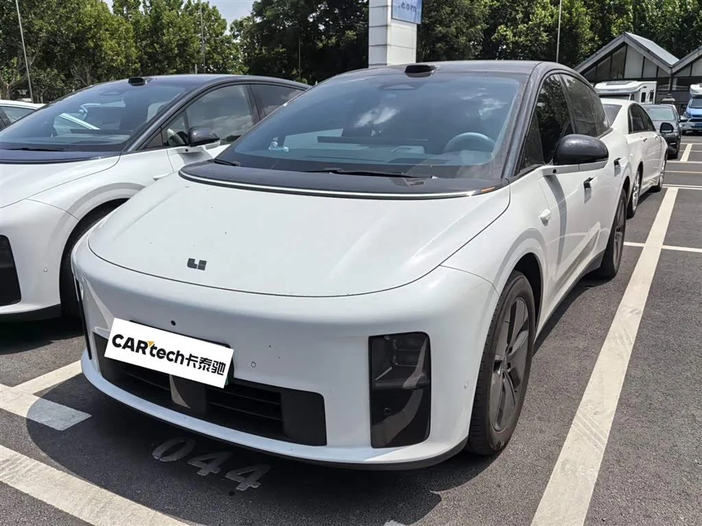 Li Auto i6