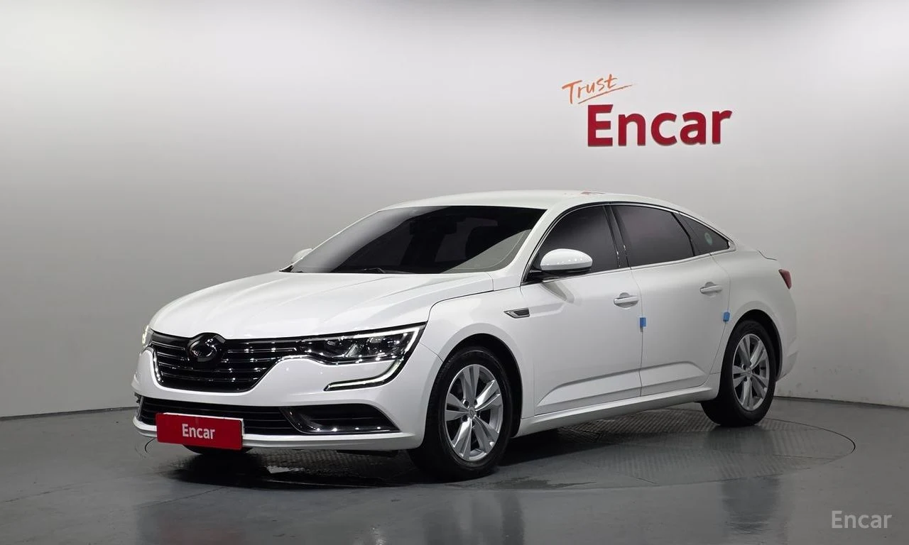Renault SM6