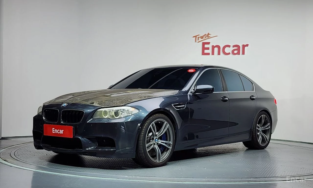 BMW M5