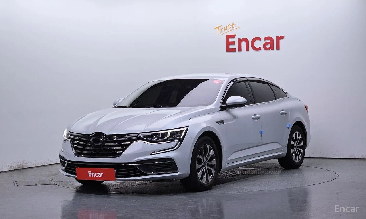 Renault SM6