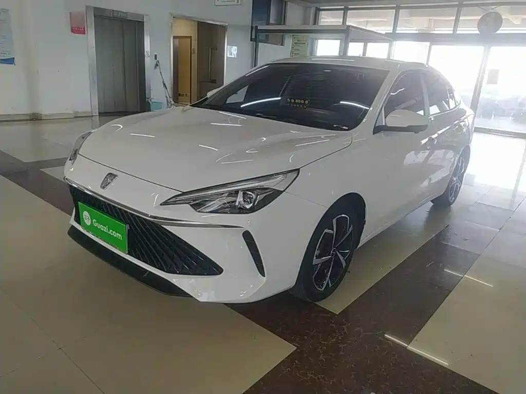 Roewe i5