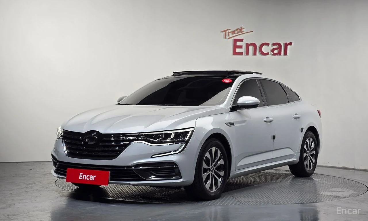 Renault SM6