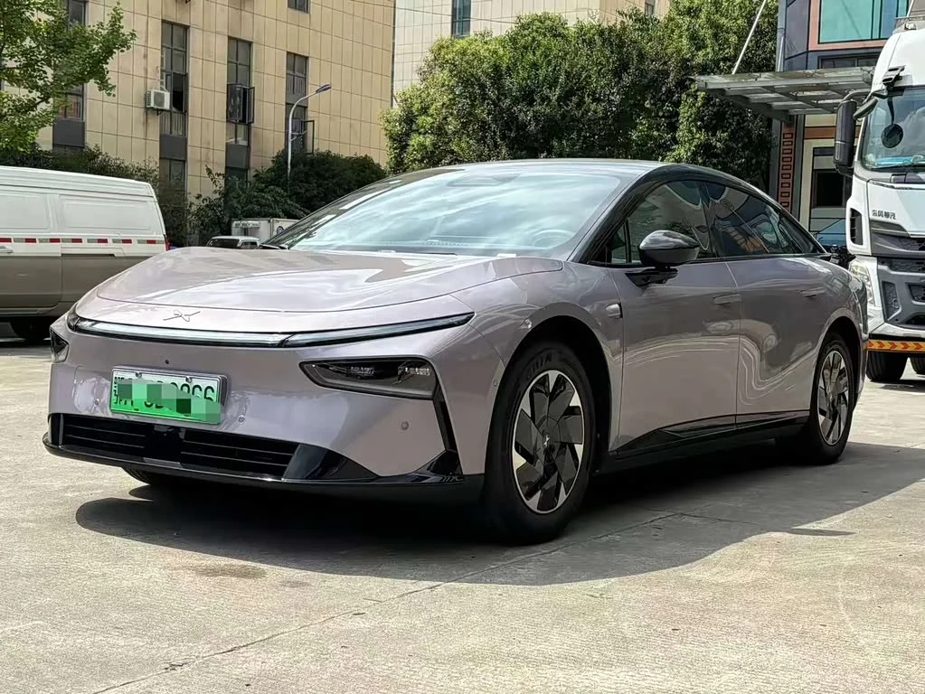 Xpeng P7