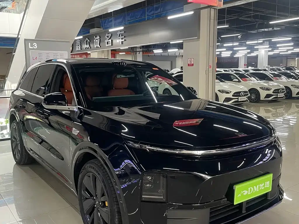 Li Auto L6