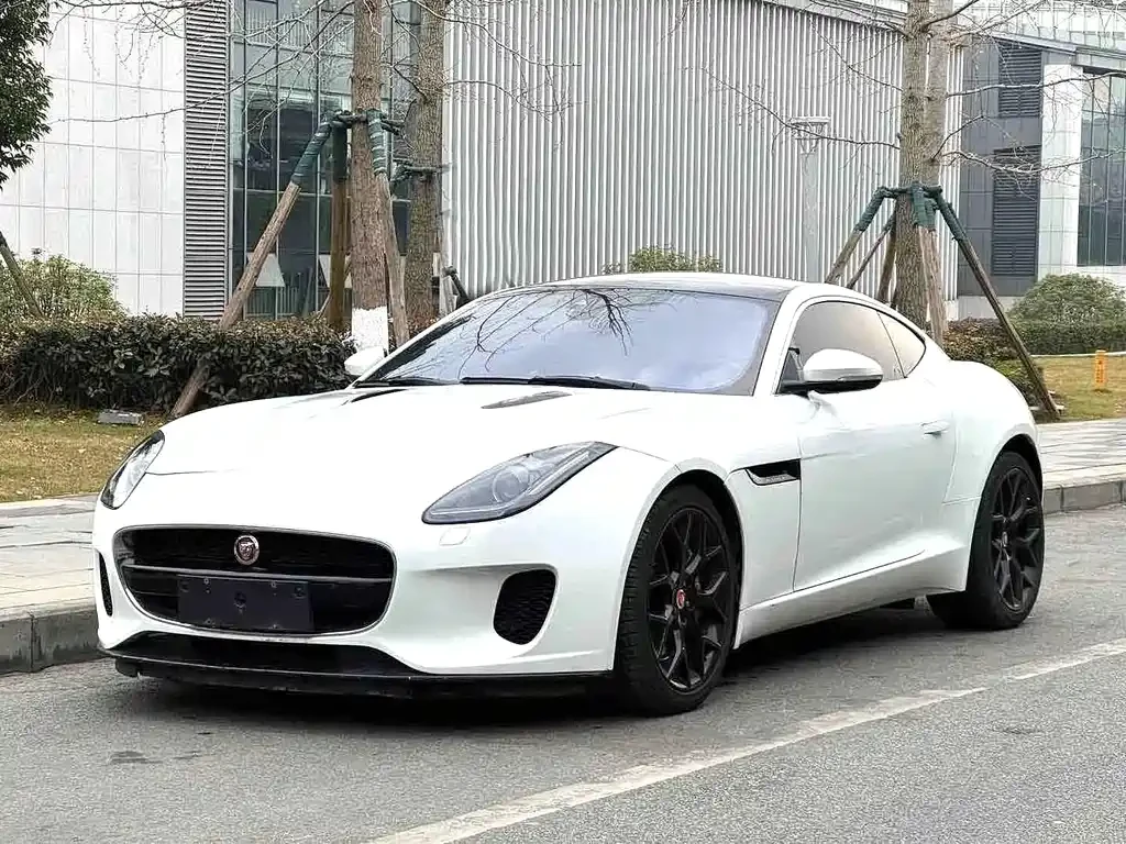 Jaguar F-Type