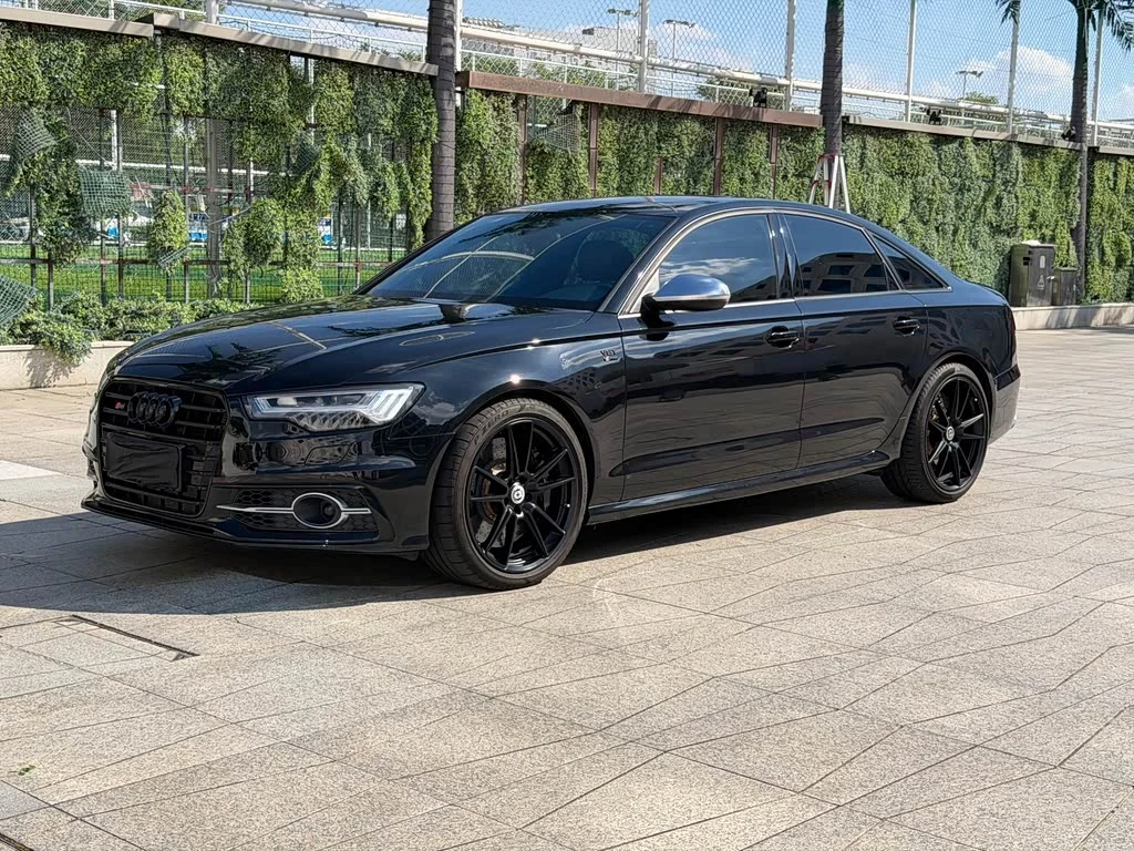 Audi S6