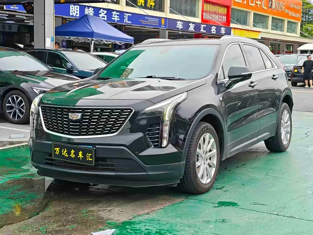 Cadillac XT4