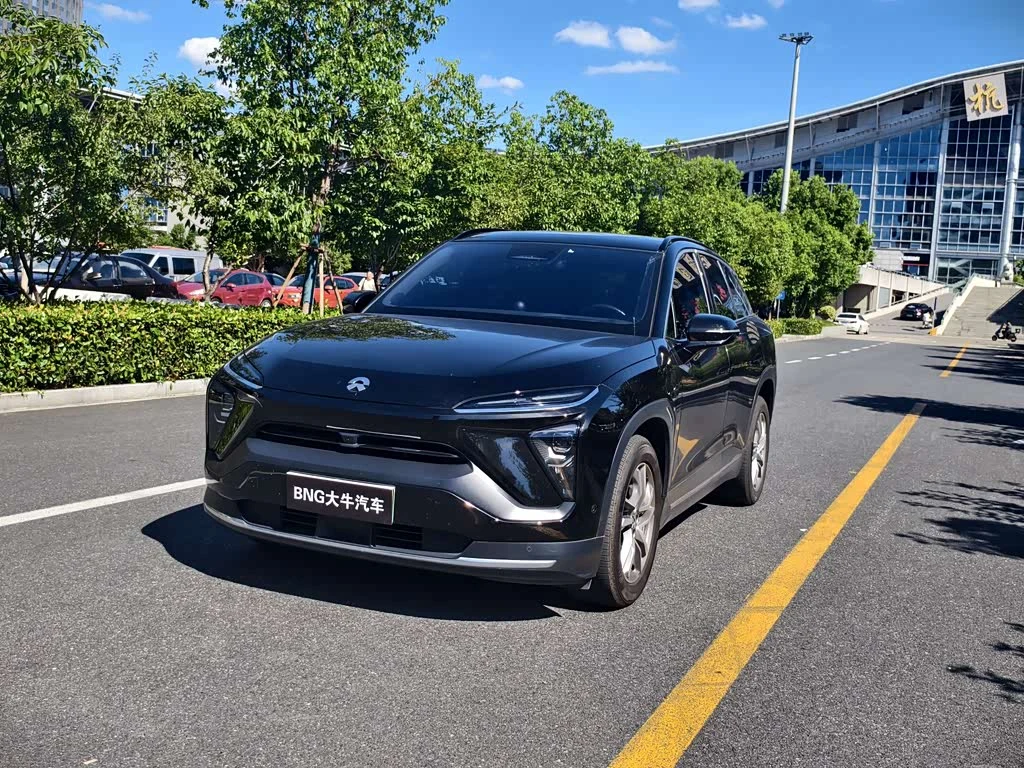 NIO ES6