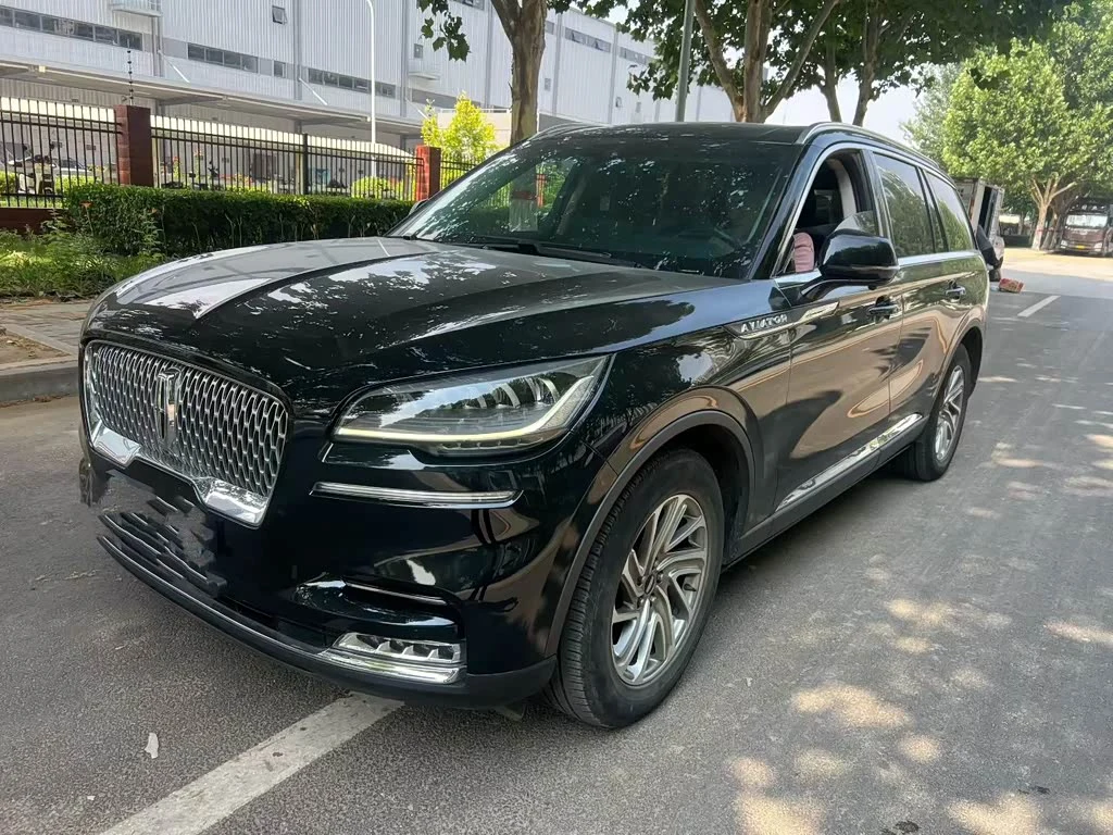 Lincoln Aviator