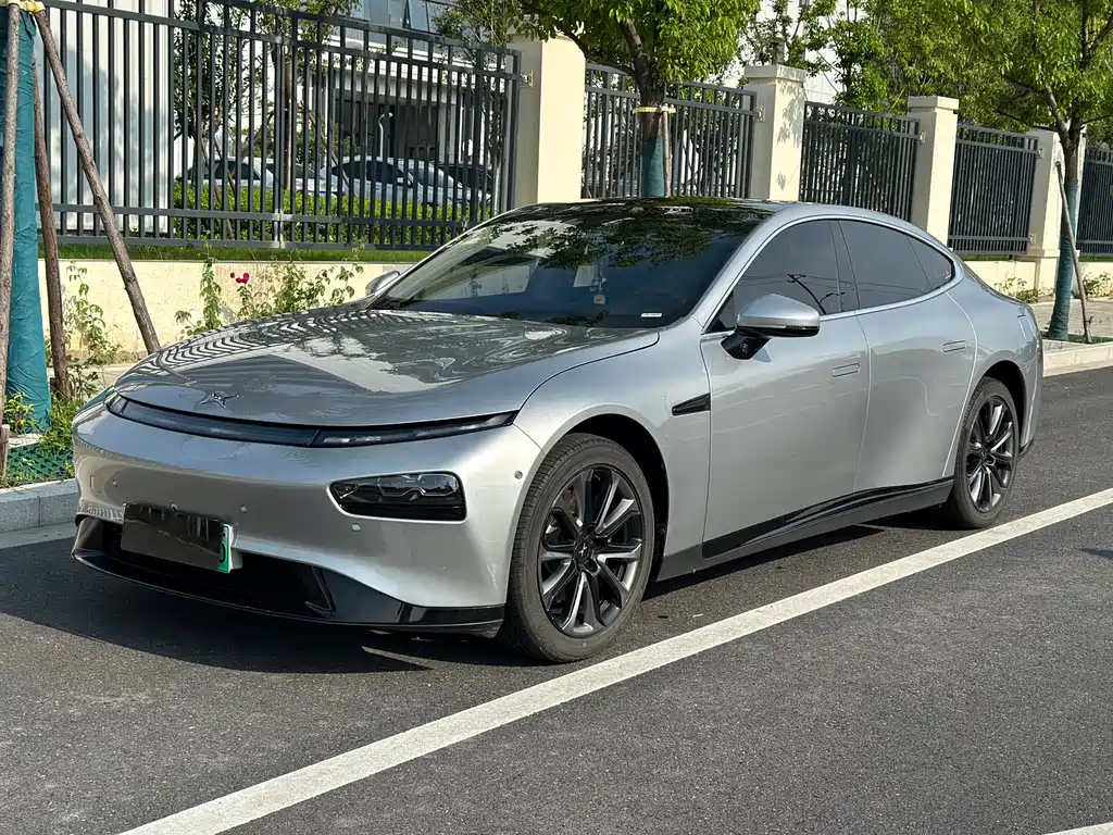Xpeng P7