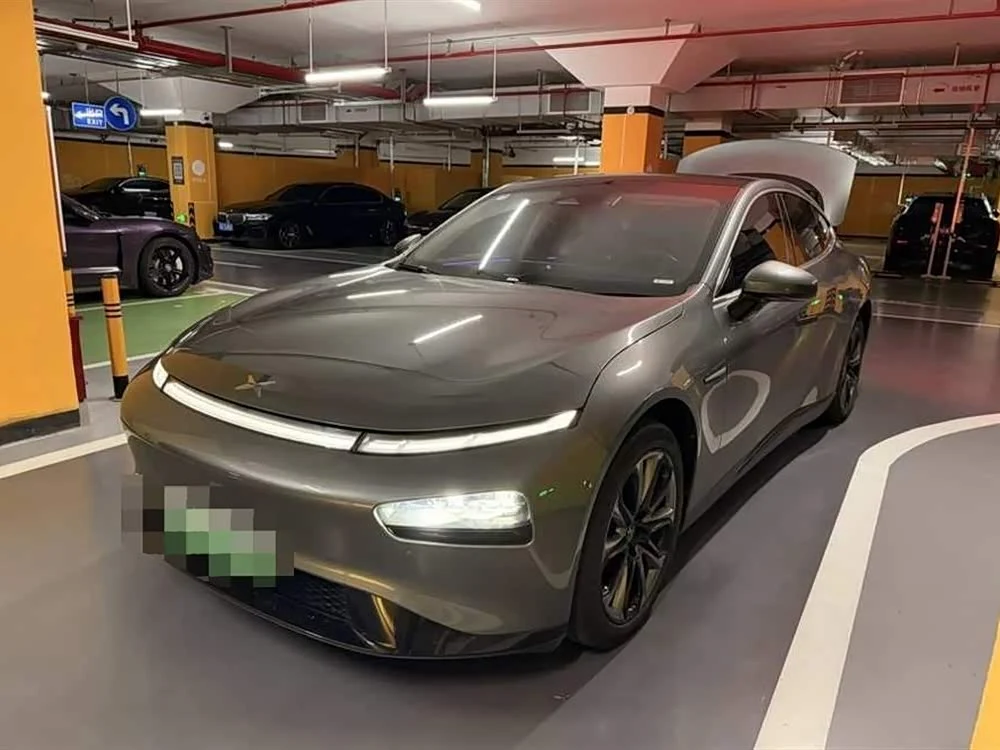Xpeng P7