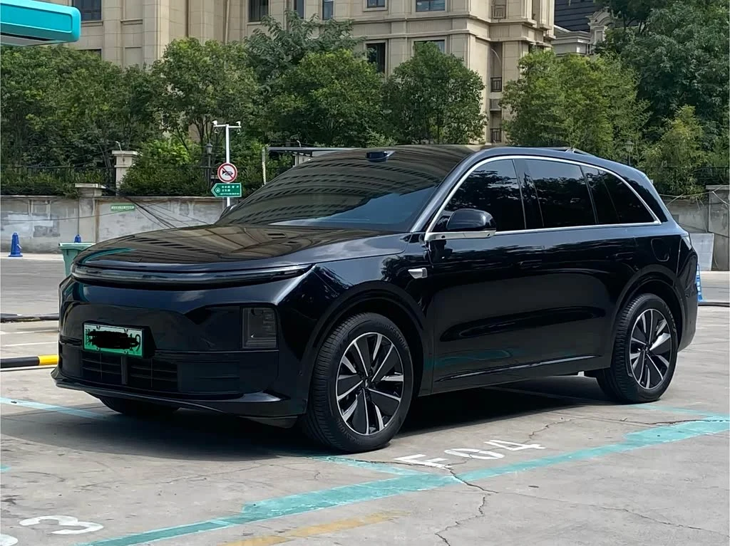 Li Auto L6