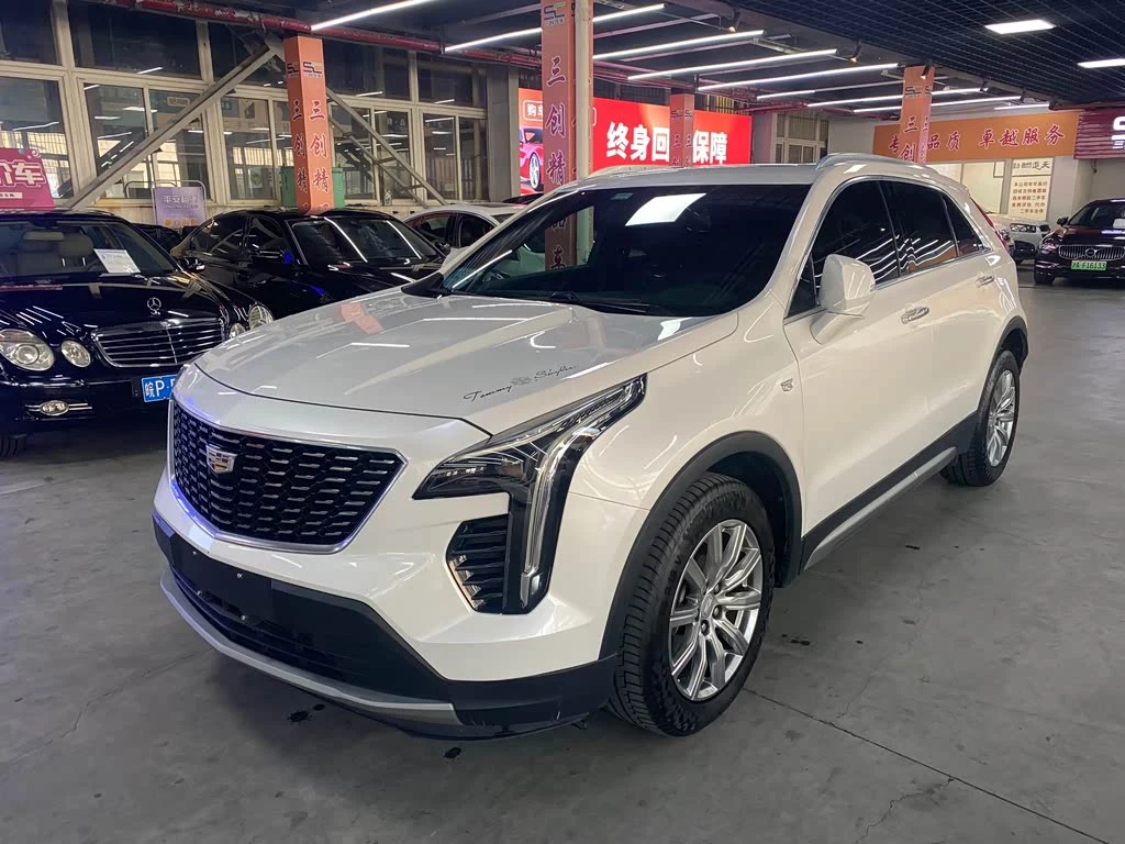 Cadillac XT4