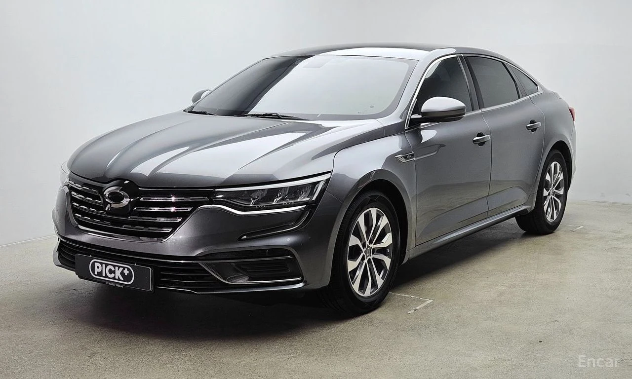 Renault SM6