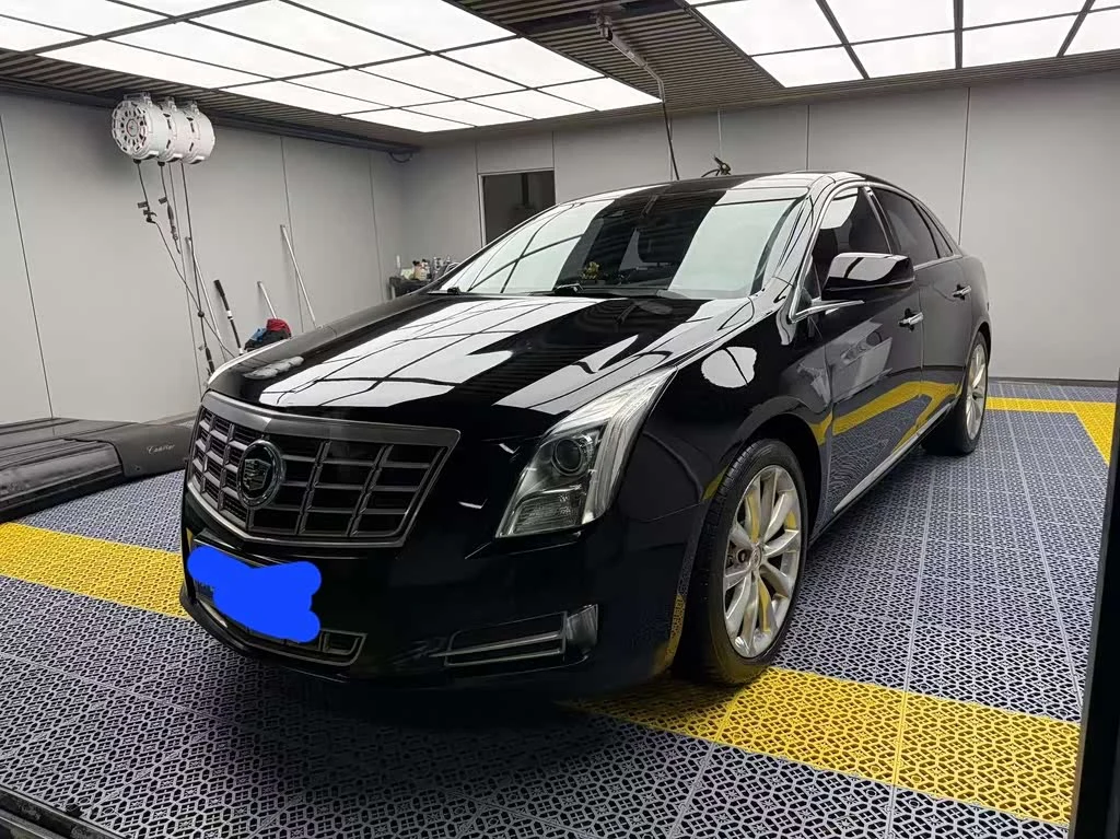 Cadillac XTS