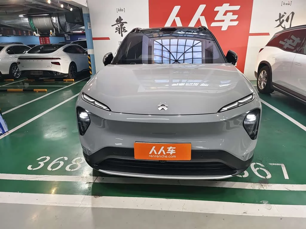NIO ES7