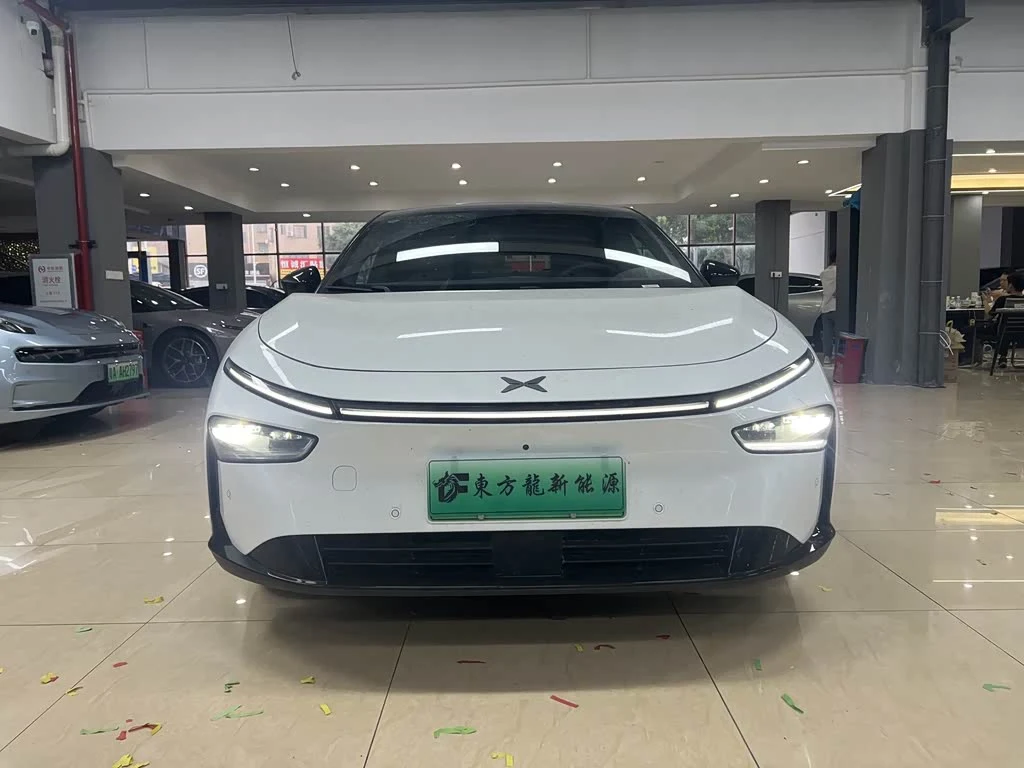 Xpeng P7