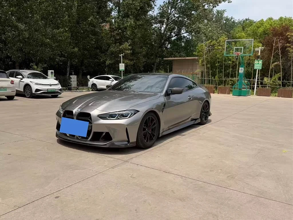 BMW M4