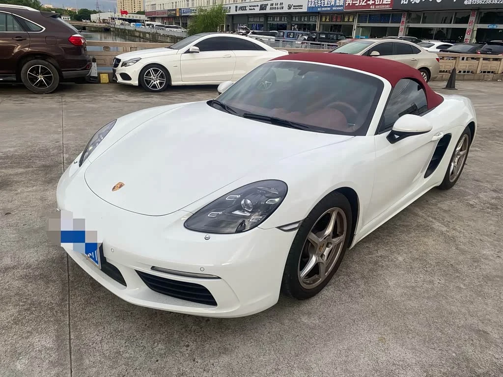 Porsche 718
