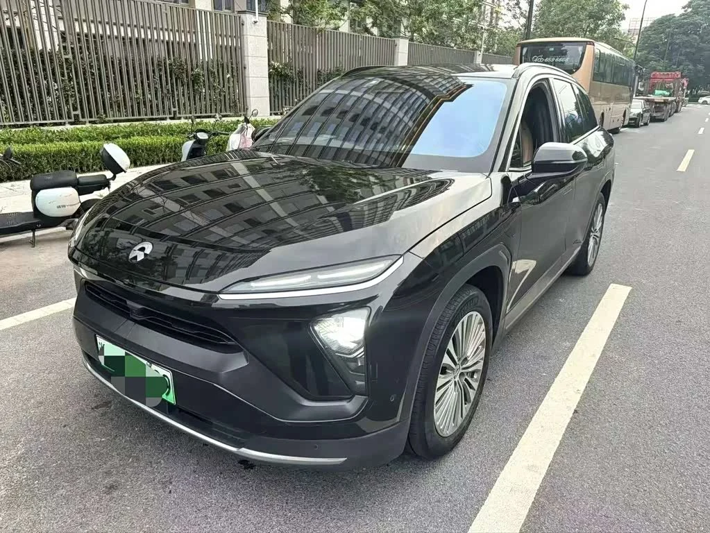 NIO ES6